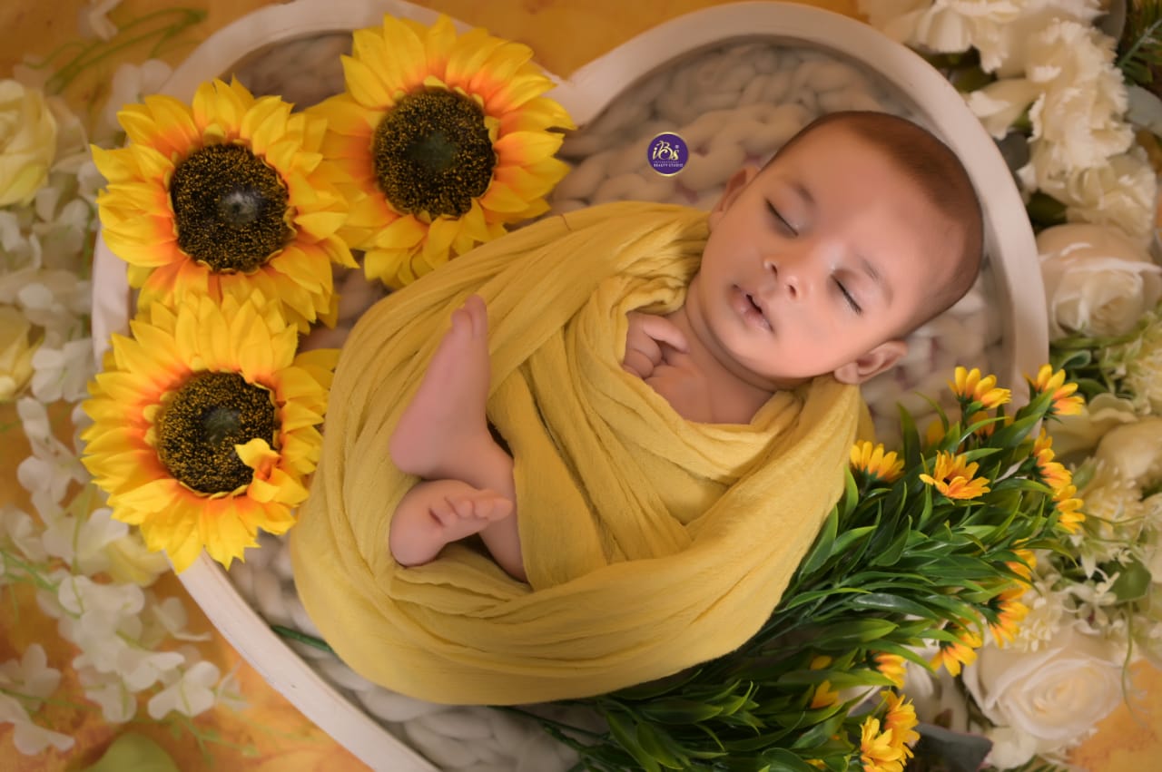 New Born WhatsApp Image 2024 06 12 At 3.37.38 PM baby photoshoot gallery image at IBS Baby Photoshoot studio in Pune