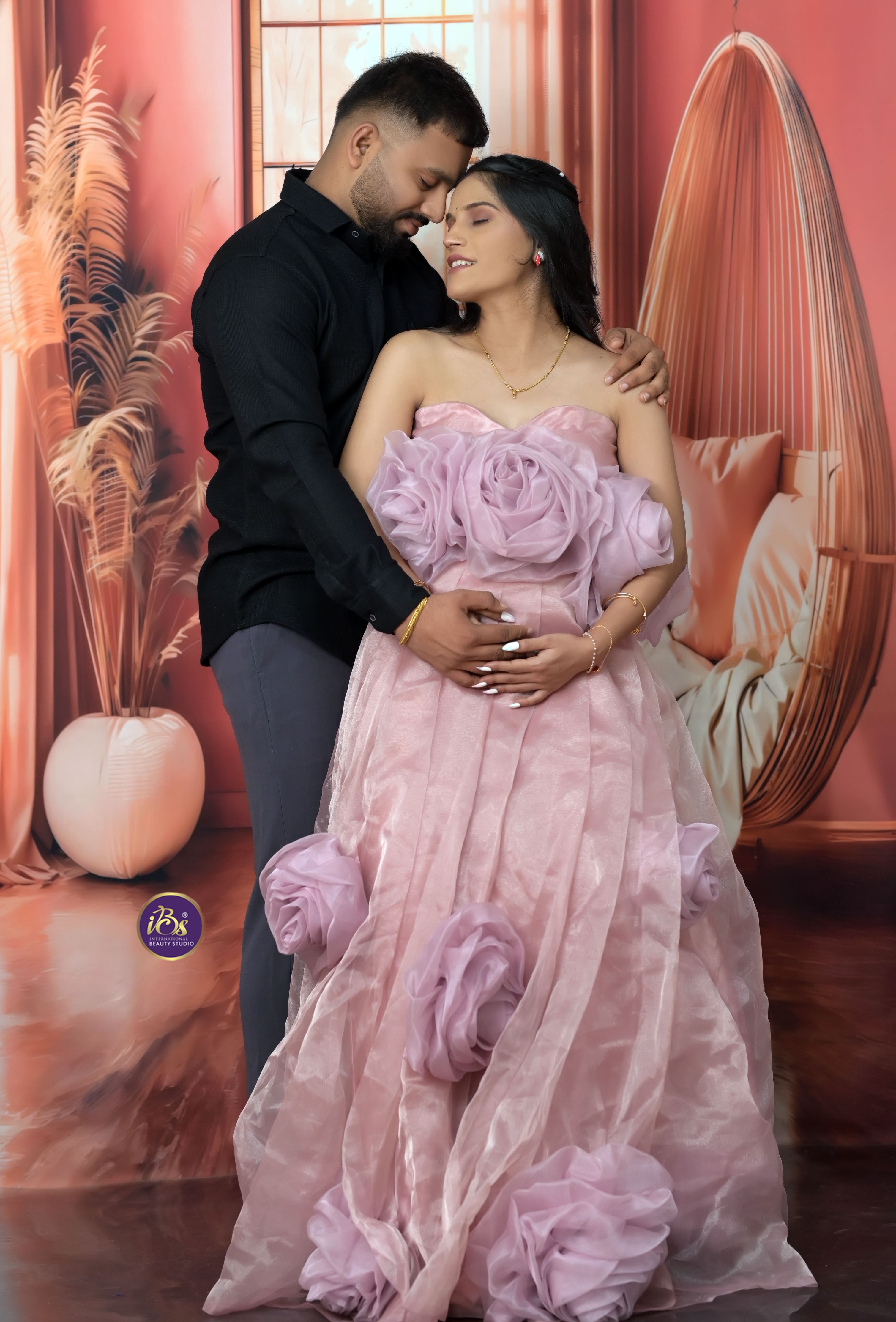 Eternal Love Theme 💕 baby photoshoot theme preview at IBS Baby Photoshoot Pune